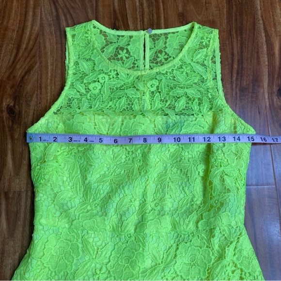 J. Crew Collection Neon Yellow Crochet Sleeveless Sheath Dress Size 4 Classic - Picture 13 of 16